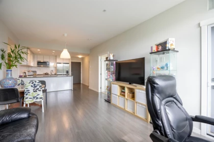 Breakfast Nook Photo of 406 3263 Pierview Crescent, Vancouver, BC