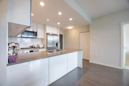 406 3263 Pierview Crescent, Vancouver, BC, Vancouver — Apartment/Condo for sale