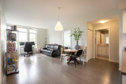 Kitchen Photo of 406 3263 Pierview Crescent, Vancouver, BC