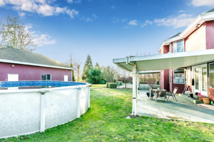Garden / Landscaping Photo of 17986 67 Avenue, Surrey, BC