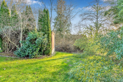 Outdoor Patio Photo of 17986 67 Avenue, Surrey, BC