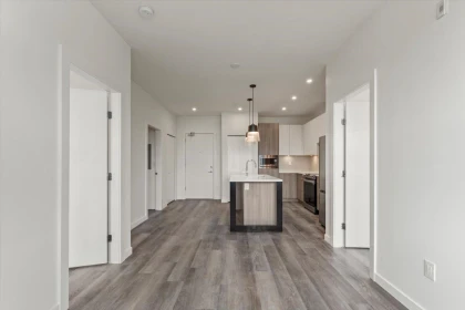 Guest Bathroom Photo of 602 20695 Eastleigh Crescent, Langley, BC