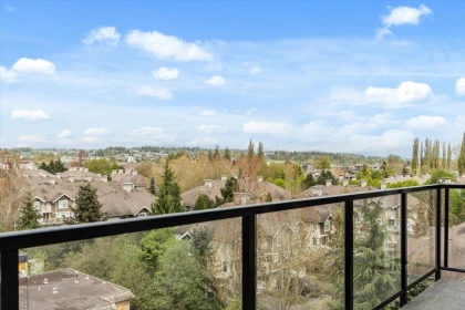 Outdoor Patio Photo of 602 20695 Eastleigh Crescent, Langley, BC