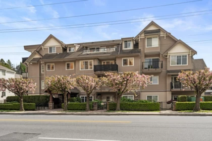 Fitness Center Photo Near 409 22150 Dewdney Trunk Road, Maple Ridge, BC