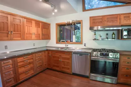 Office / Den Photo of 2931 Grauman Road, Roberts Creek, BC