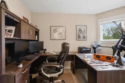 Primary Bedroom Photo of 24230 104 Avenue, Maple Ridge, BC
