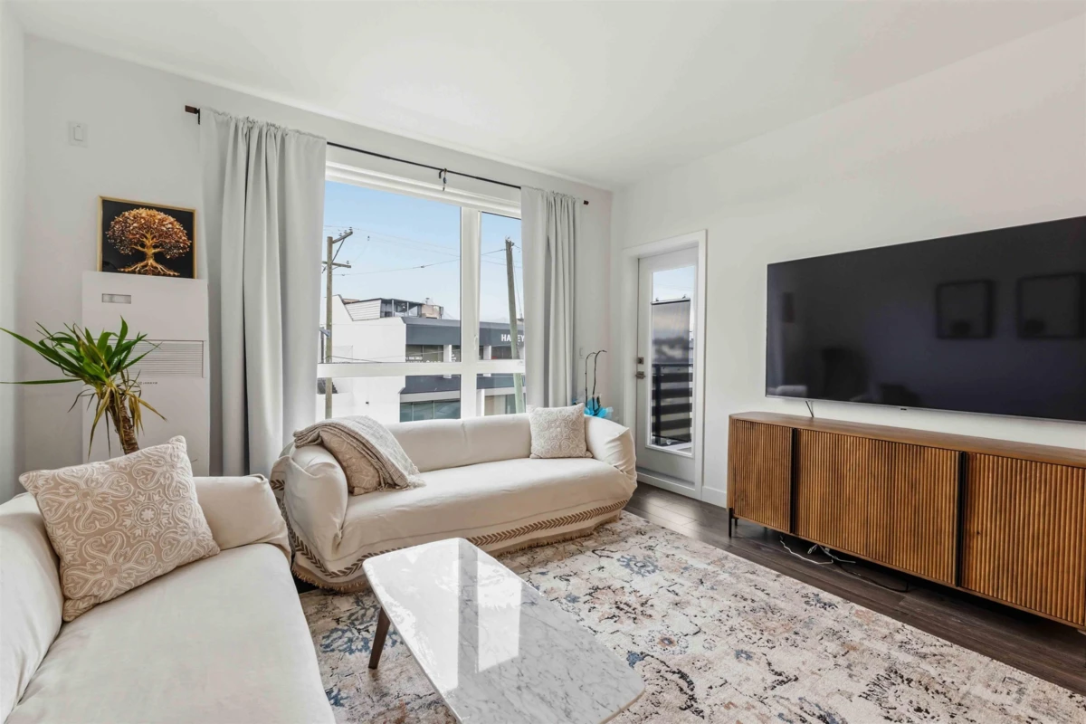 Family Room Photo of 306 11718 224 Street, Maple Ridge, BC