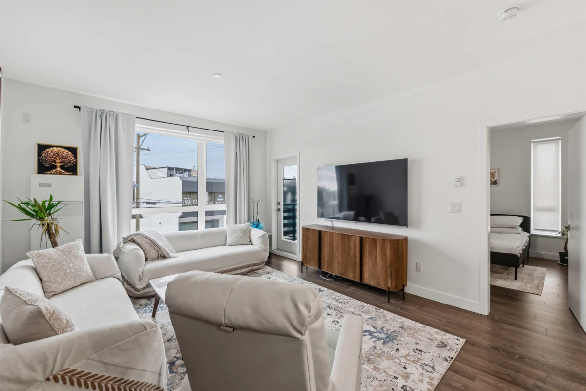 Living Room Photo of 306 11718 224 Street, Maple Ridge, BC