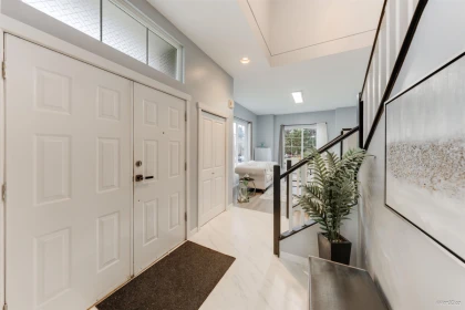 15649 Rosemary Heights Crescent, Surrey, BC, Surrey — Single Family Residence for sale