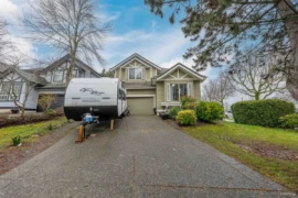 15649 Rosemary Heights Crescent, Surrey, BC