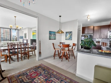 Kitchen Island Photo of 1502 7388 Sandborne Avenue, Burnaby, BC
