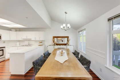 Breakfast Nook Photo of 70 20761 Telegraph Trail, Langley, BC