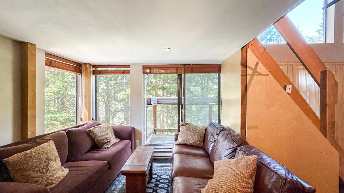 Living Room Photo of 2299 Brandywine Way, Whistler, BC