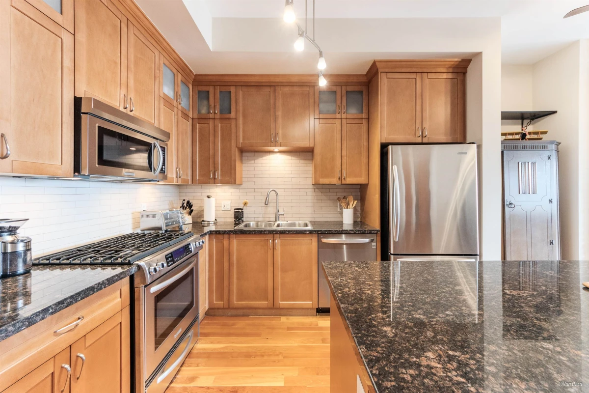 Family Room Photo of 306 240 Salter Street, New Westminster, BC