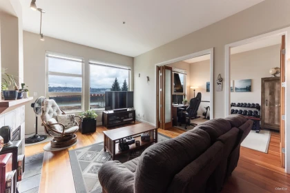 Breakfast Nook Photo of 306 240 Salter Street, New Westminster, BC
