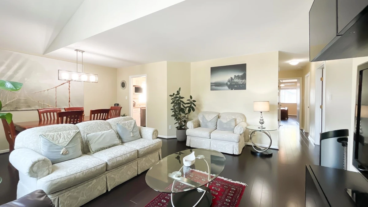 Dining Area Photo of 5240 Oliver Drive, Richmond, BC