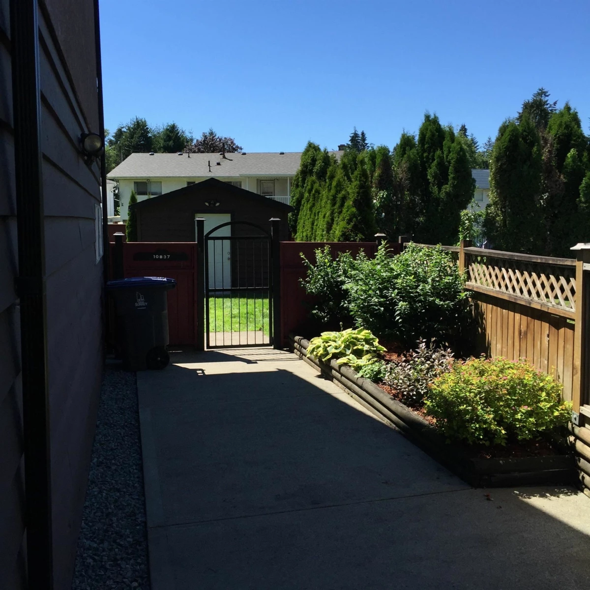 Living Room Photo of 10837 145 A Street, Surrey, BC