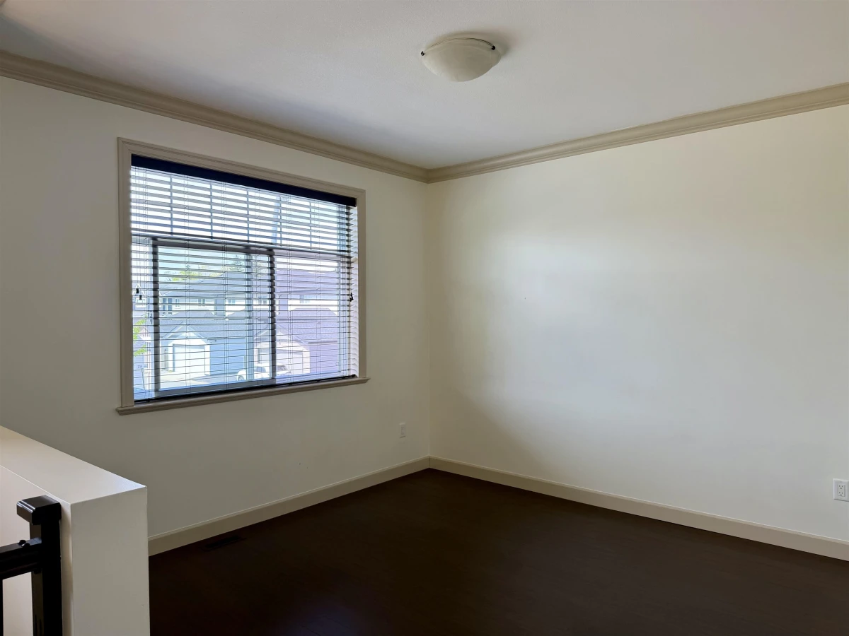 Dining Area Photo of 11972 239 Street, Maple Ridge, BC