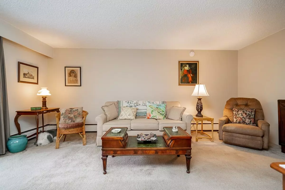 Living Room Photo of 111 1777 West 13th Avenue, Vancouver, BC