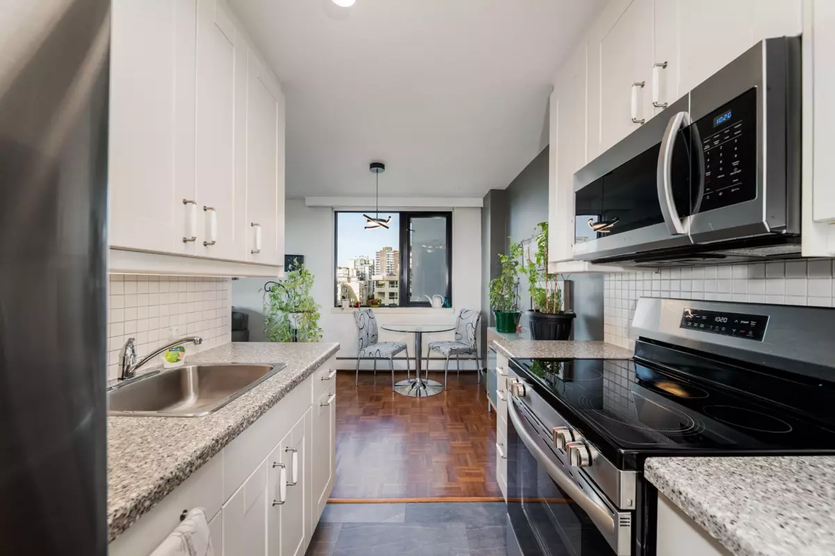Dining Area Photo of 308 1330 Harwood Street, Vancouver, BC