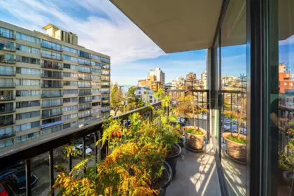 Office / Den Photo of 308 1330 Harwood Street, Vancouver, BC