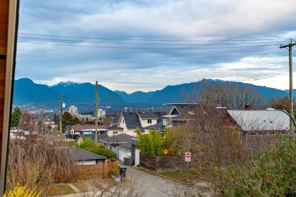 1 5355 Inverness Street, Vancouver, BC, Vancouver — Half Duplex for sale