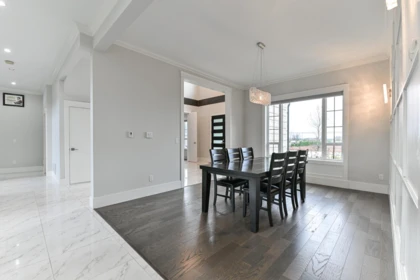 Kitchen Island Photo of 8528 Sylvester Road, Mission, BC