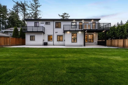 Garden / Landscaping Photo of 20372 42 Avenue, Langley, BC