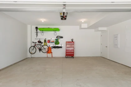 Hallway Photo of 48 16355 21 Avenue, Surrey, BC