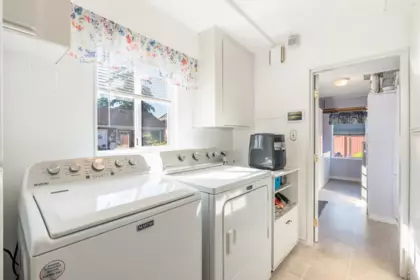 Hallway Photo of 6282 175b Street, Surrey, BC