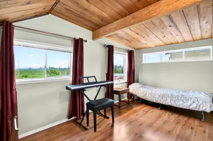 Hallway Photo of 35023 North Sward Road, Mission, BC