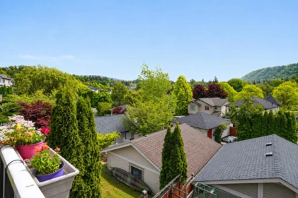 Hot Tub / Spa Photo of 36254 S Auguston Parkway, Abbotsford, BC