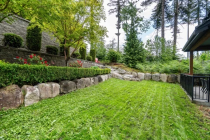 Garden / Landscaping Photo of 3565 Highland Drive, Coquitlam, BC