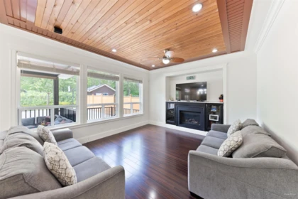 Office / Den Photo of 8121 145 Street, Surrey, BC