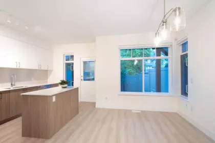 Primary Bathroom Photo of 21 50 Panorama Place, Port Moody, BC