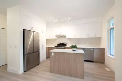 Walk-In Closet Photo of 21 50 Panorama Place, Port Moody, BC