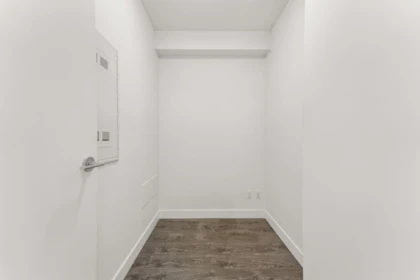 Laundry Room Photo of 2705 1308 Hornby Street, Vancouver, BC