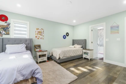 Office / Den Photo of 18018 60 Avenue, Surrey, BC
