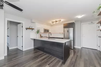 Kitchen Photo of 414 2525 Clarke Street, Port Moody, BC