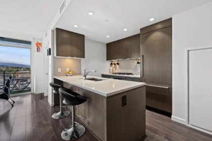 Kitchen Photo of 1509 125 E 14th Street, North Vancouver, BC