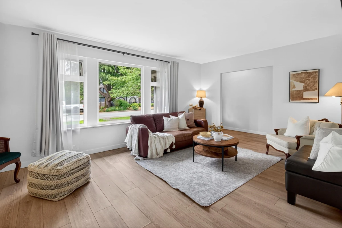 Family Room Photo of 10871 Oriole Drive, Surrey, BC
