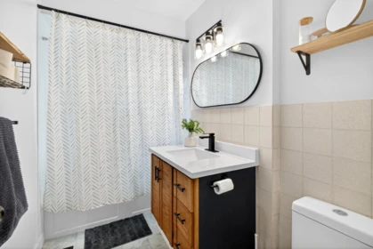 Basement Recreation Room Photo of 10871 Oriole Drive, Surrey, BC