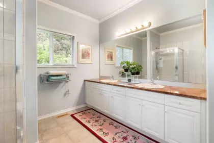 Mudroom Photo of 26350 Trethewey Crescent, Maple Ridge, BC