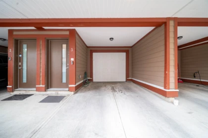 Laundry Room Photo of 3 6388 140 Street, Surrey, BC
