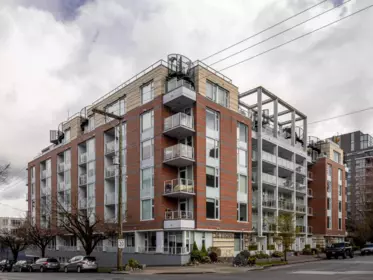 Hot Tub / Spa Photo of 502 311 E 6th Avenue, Vancouver, BC