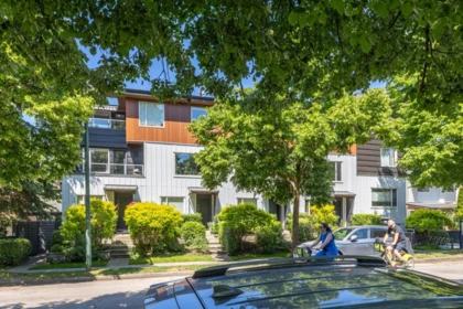 Hot Tub / Spa Photo of 217 455 E 16th Avenue, Vancouver, BC