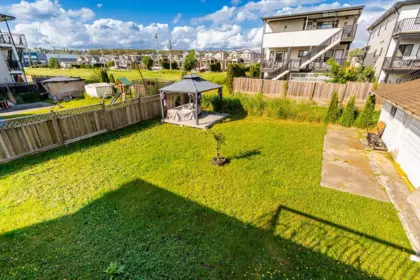 Garden / Landscaping Photo of 343 Pembina Street, New Westminster, BC