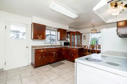 Pantry Photo of 343 Pembina Street, New Westminster, BC