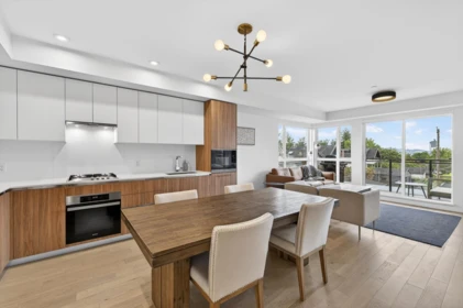 Kitchen Island Photo of 308 209 E 20 Avenue, Vancouver, BC