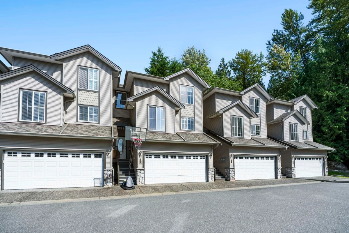 Exterior Rear Photo of 20 46360 Valleyview Road, Chilliwack, BC